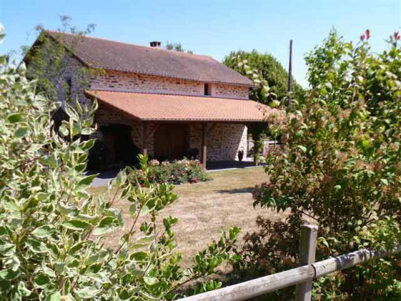 Comfortable 4 Bed Stone House Located.. - 2