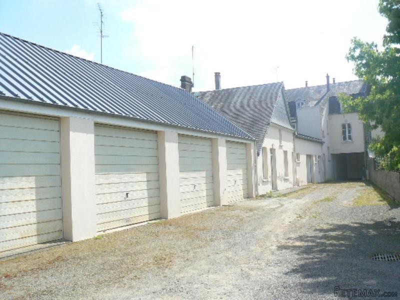 House of Four Flats with Garages For.. - 2