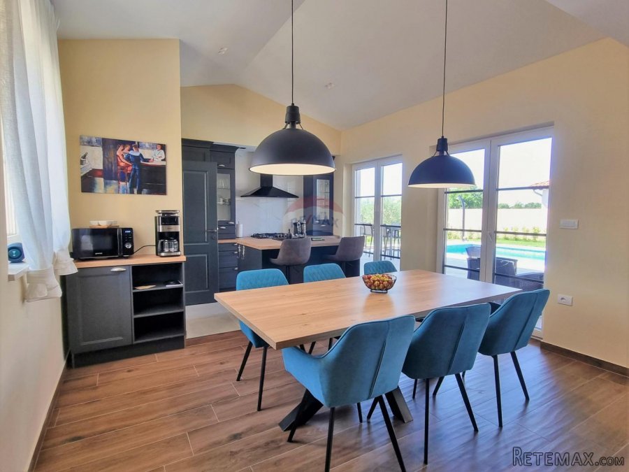 Istra, Rovinj - Dizajnerska villa s prekrasnim pogledom u bl - 7
