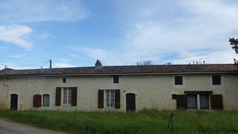 Pretty Stone House To Refresh