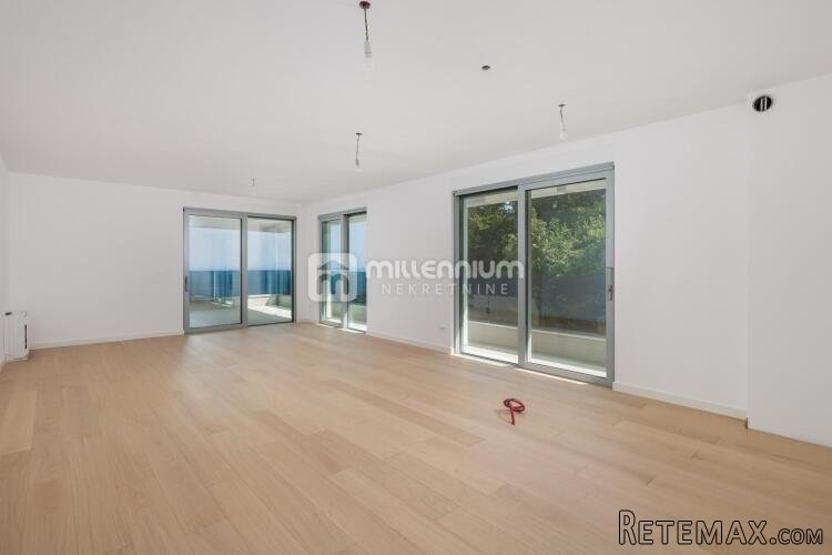 Opatija, vrhunska novogradnja, 101.29m2, balkon, parking..