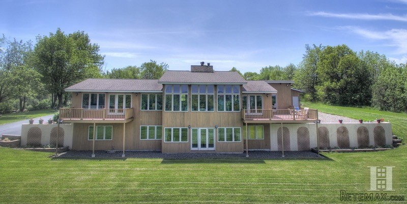 4 bedroom House For Sale: 2443 COUNTY..