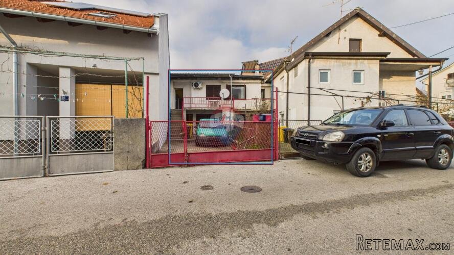 Zagreb-Donja Dubrava Kuća za adaptaciju