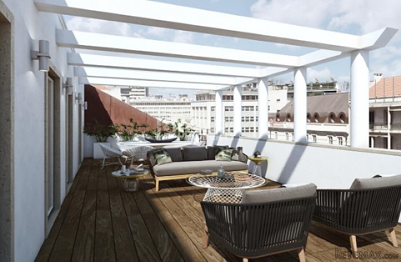3 bedroom Duplex apartment on the..