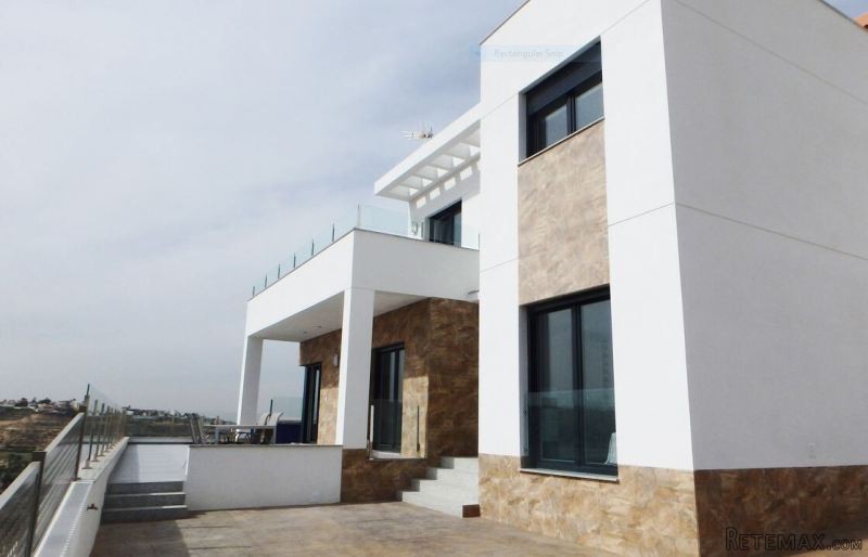 3 Bedrooms - Villa - Alicante - For Sale