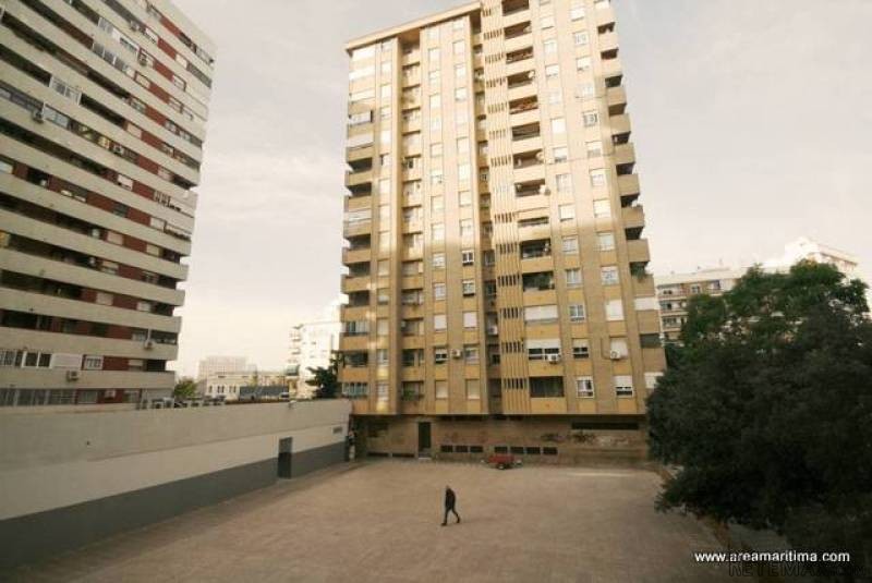 Large property for sale of 118 m2..