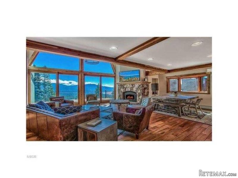 4 bedroom Residence For Sale: Incline.. - 2