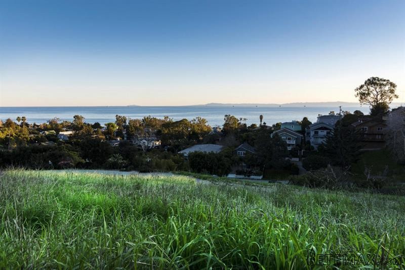 Land For Sale: 171 Evans Ave