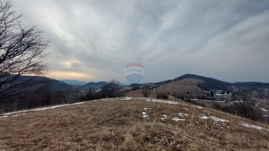 Begovo Razdolje, teren 15000m2 za gradnju hotela