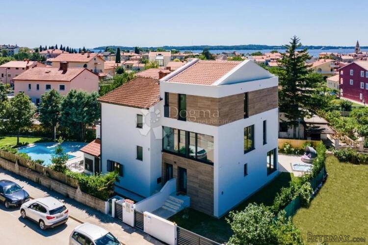 Senzacionalne duplex ville u Fažani s privatnim ljetnim kino