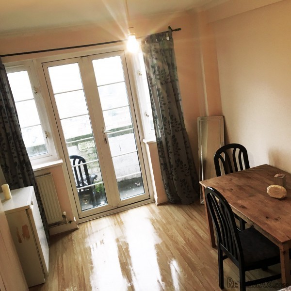 Beautiful And Bright Double Bedroom In..