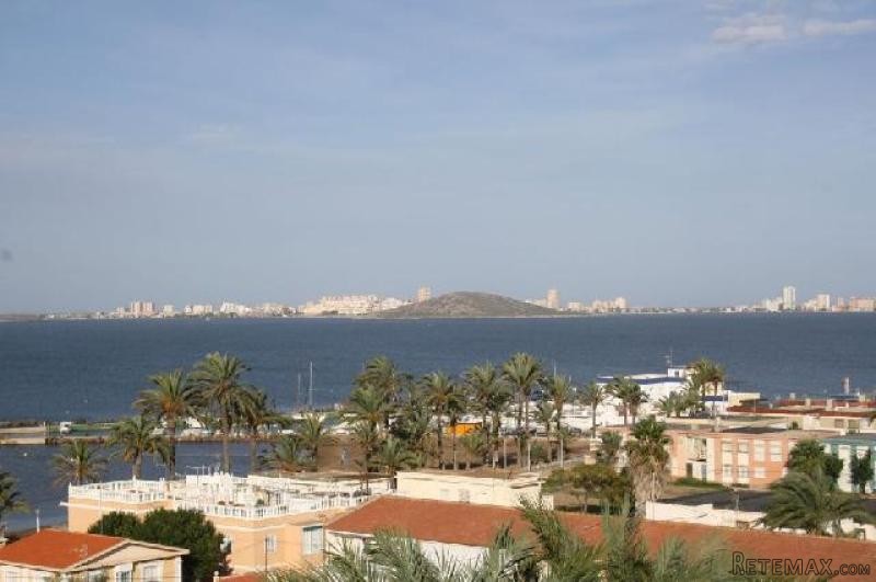 Torre Luz, Isla Menores