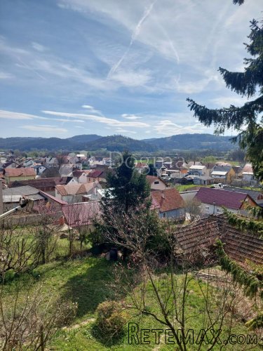 Kuća sa velikim potencijalom - 5