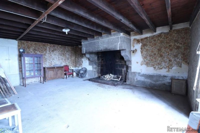 Country House with Very Good Potential - 2