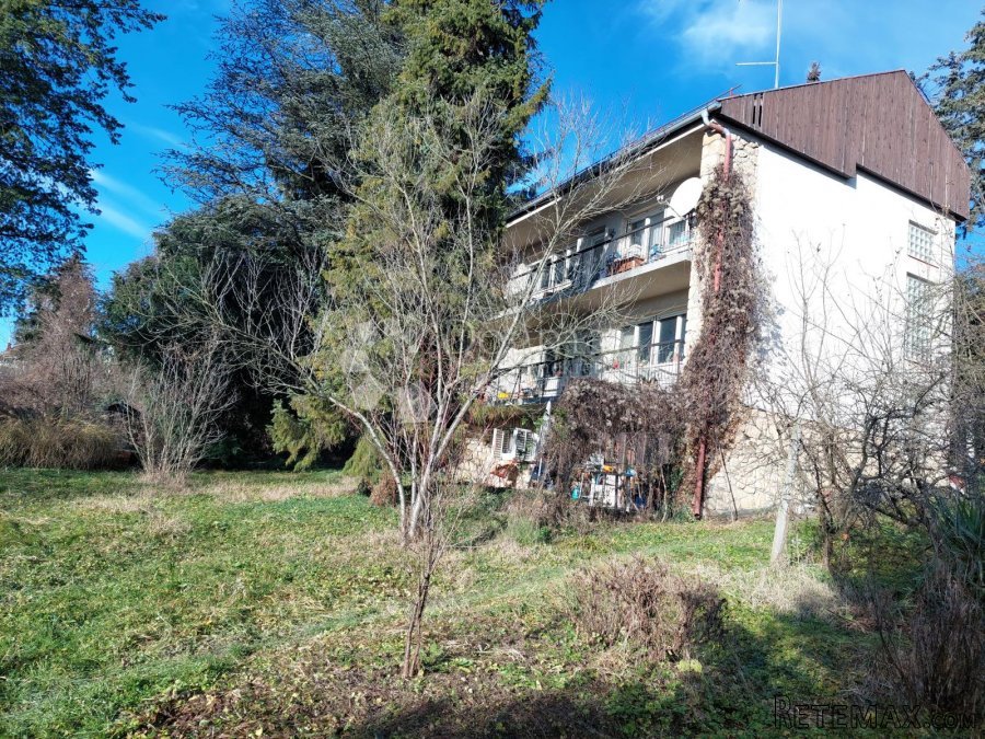 Kuća sa velikim potencijalom - 8