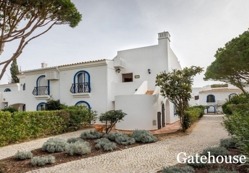2 Beds Apartment Refurbished For Sale..