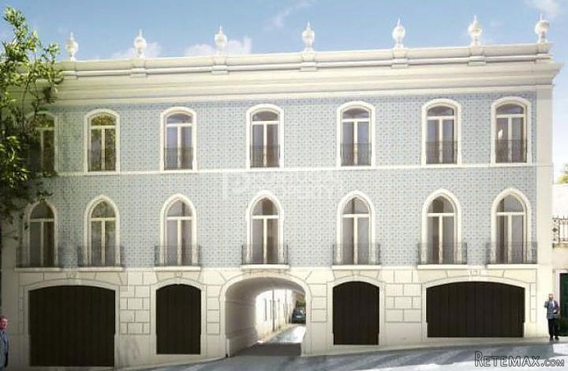 Magnificent 5 Bedroom Apartment in..