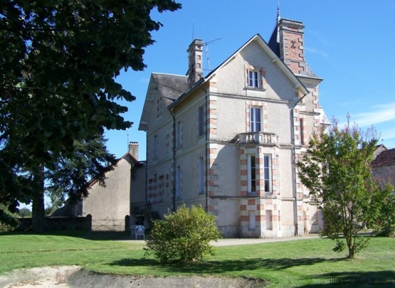 Chateau avec 400m2 habitable et 13.. - 2