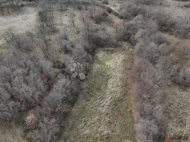 Izvor hrane i života za budućnost , u Manjadvorcima, 6700m2- - 2