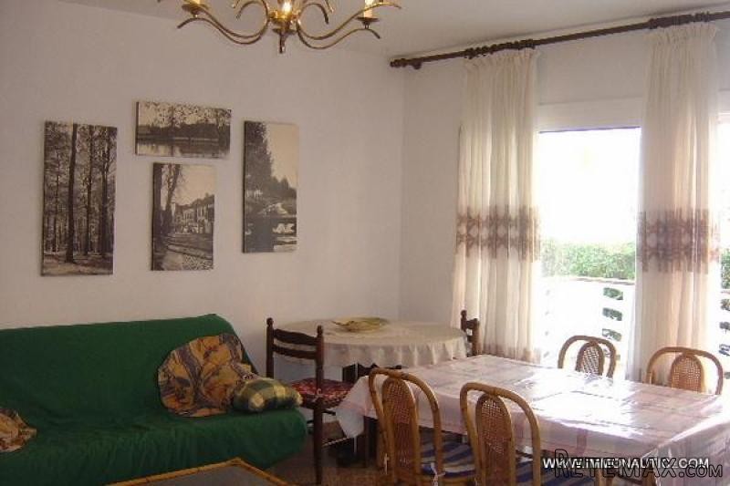 ROSES SANTA MARGARIDA: Nice apartment.. - 2