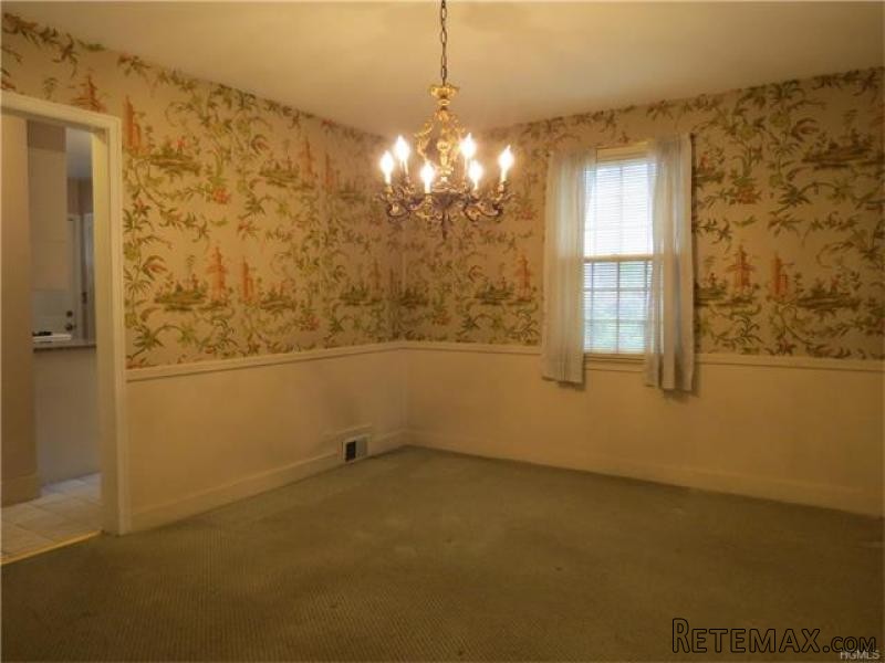 4 bedroom House For Sale: 182 Douglas.. - 2