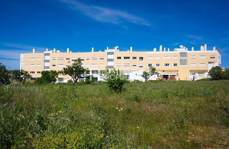 3 Bed apartment walking distance to.. - 2