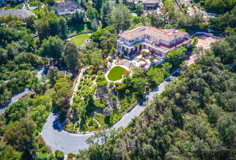 5 Strawberry Lane