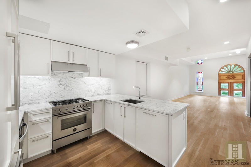 2 bedroom Apartment For Sale: 415 EAST..