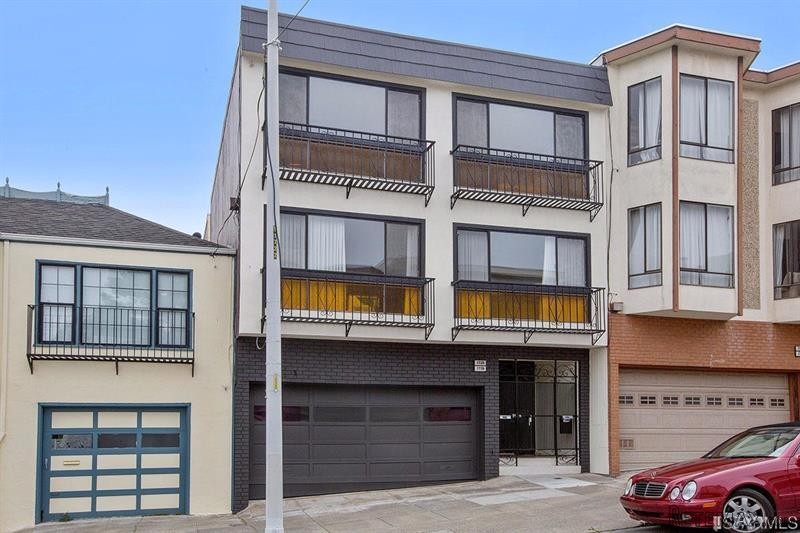 3 bedroom House Share For Sale: 1728..