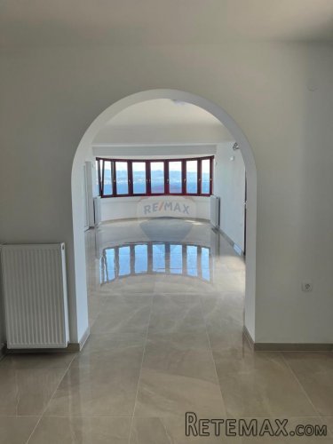 OPATIJA - PROSTRANI STAN 156 m2 NA PRVOM KATU - 4