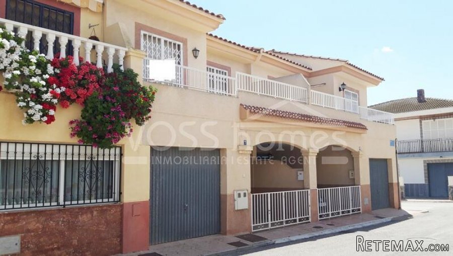 A ready to move into, large terrace house in Huercal-Overa.. - 5