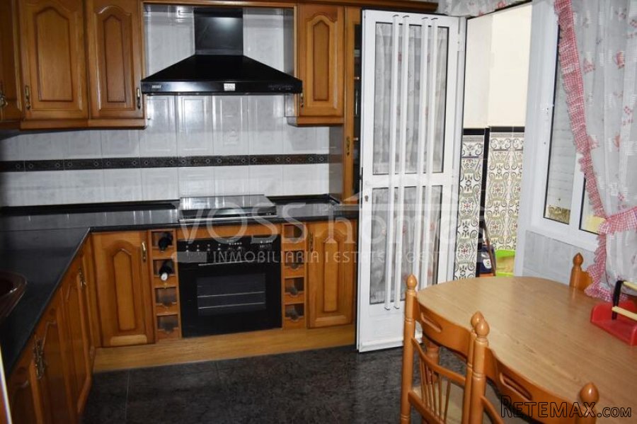 A ready to move into, large terrace house in Huercal-Overa.. - 9
