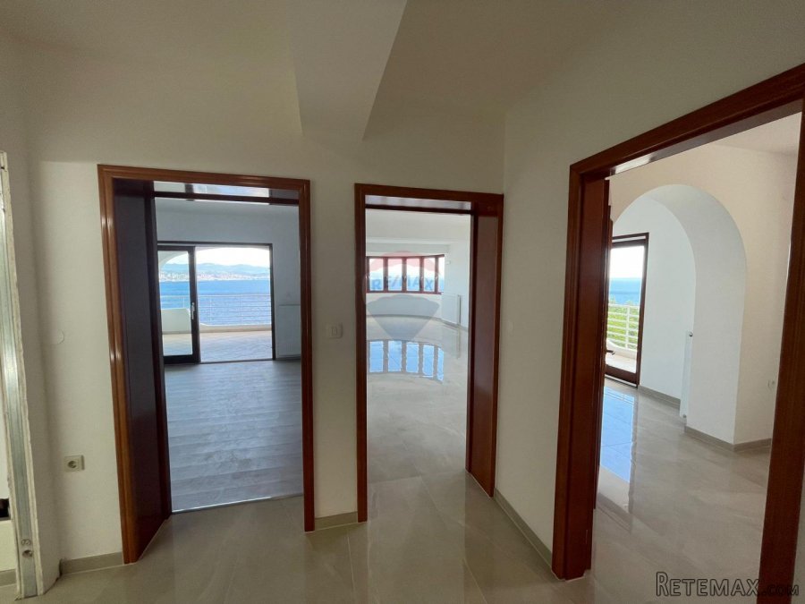 OPATIJA - PROSTRANI STAN 156 m2 NA PRVOM KATU - 9