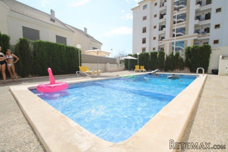 Less than 800 meters from the extensive sandy beach of.. - 2