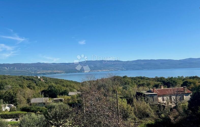 RISIKA - KUĆA S OKUĆNICOM - 2