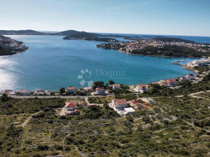 ROGOZNICA- GRAĐEVINSKO ZEMLJIŠTE S PREDIVNIM POGLEDOM - 3