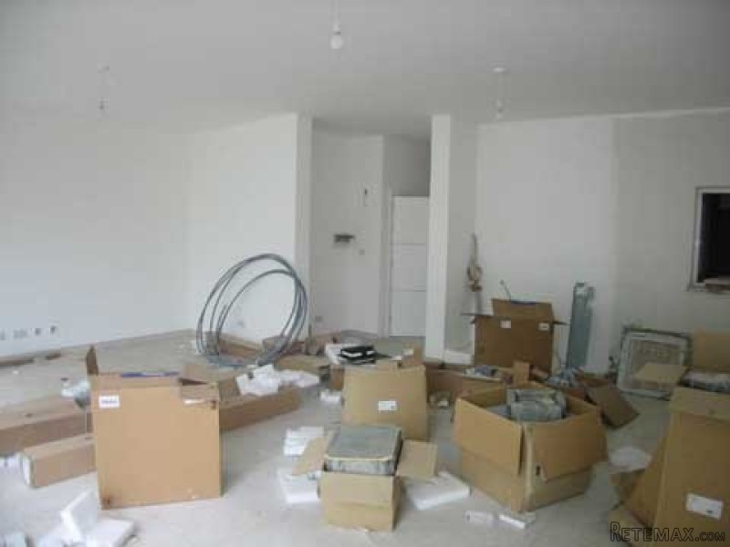 Flat, Luxurious Finish - 2