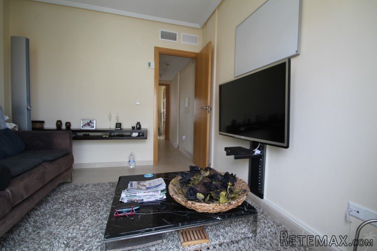 Less than 800 meters from the extensive sandy beach of.. - 5
