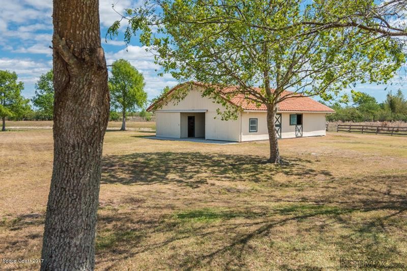 3 bedroom Detached House For Sale: 336.. - 2