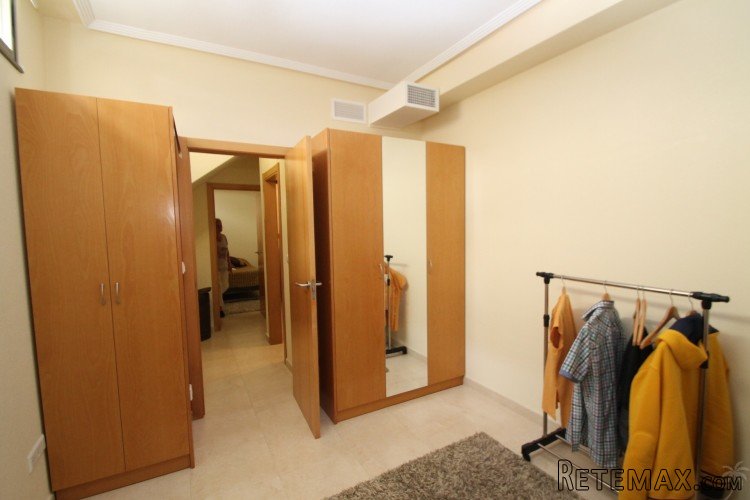 Less than 800 meters from the extensive sandy beach of.. - 8