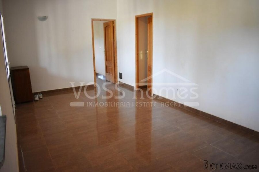 A great opportunity to finish off a habitable, renovation.. - 10