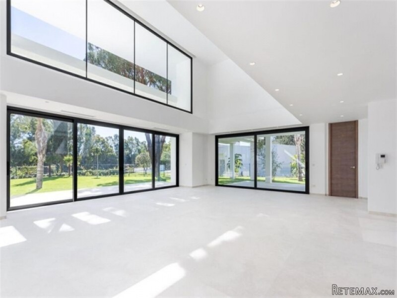Contemporary New Villa For Sale In.. - 2
