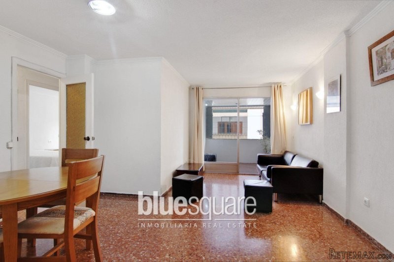 Spacious 3-bedroom apartment on the..