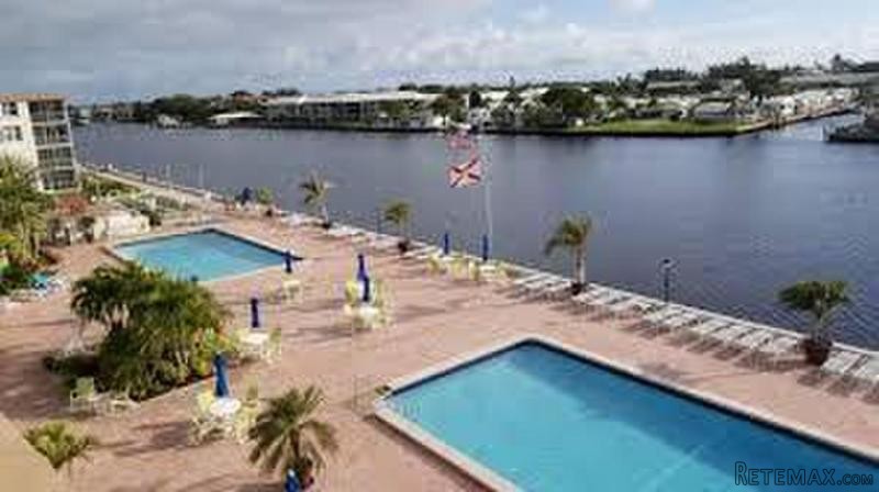 2010 S Federal Hwy #106, Boynton Beach..