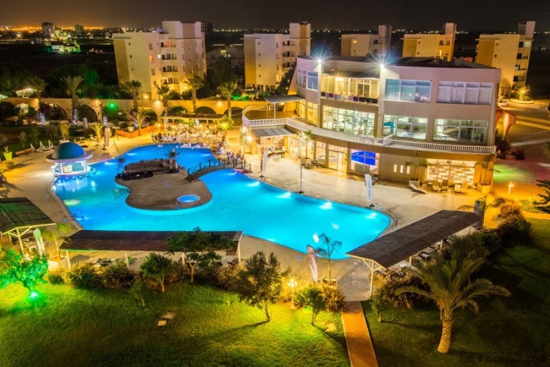 Sea View East Coast Ready 3 Bed..
