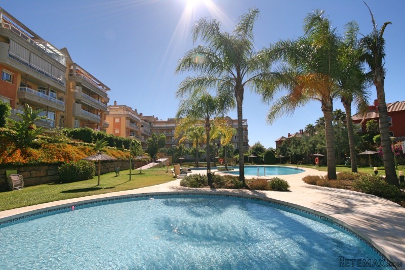 2 Bedroom Middle Floor Apartment - 2