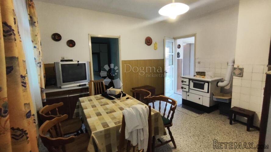 Kuća za adaptaciju okolica Skrada - 2