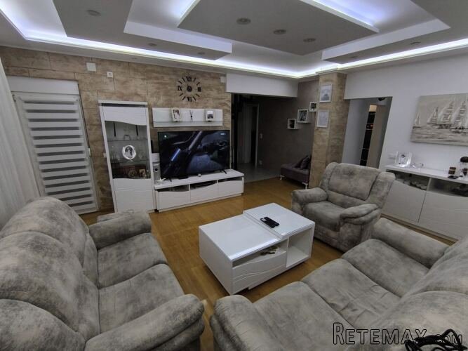 Prodajem duplex stan u Indjiji - 2