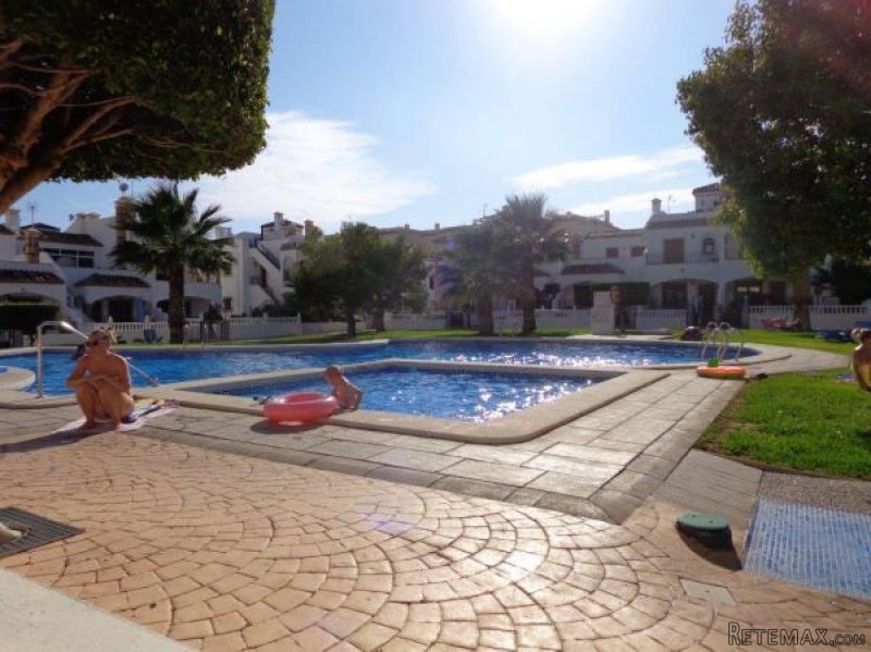 2 Bedrooms - Apartment - Alicante - For..