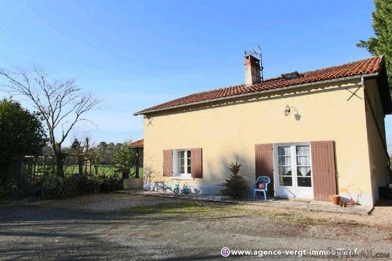 Ref 29024 : Maison Situee Entre Vergt..